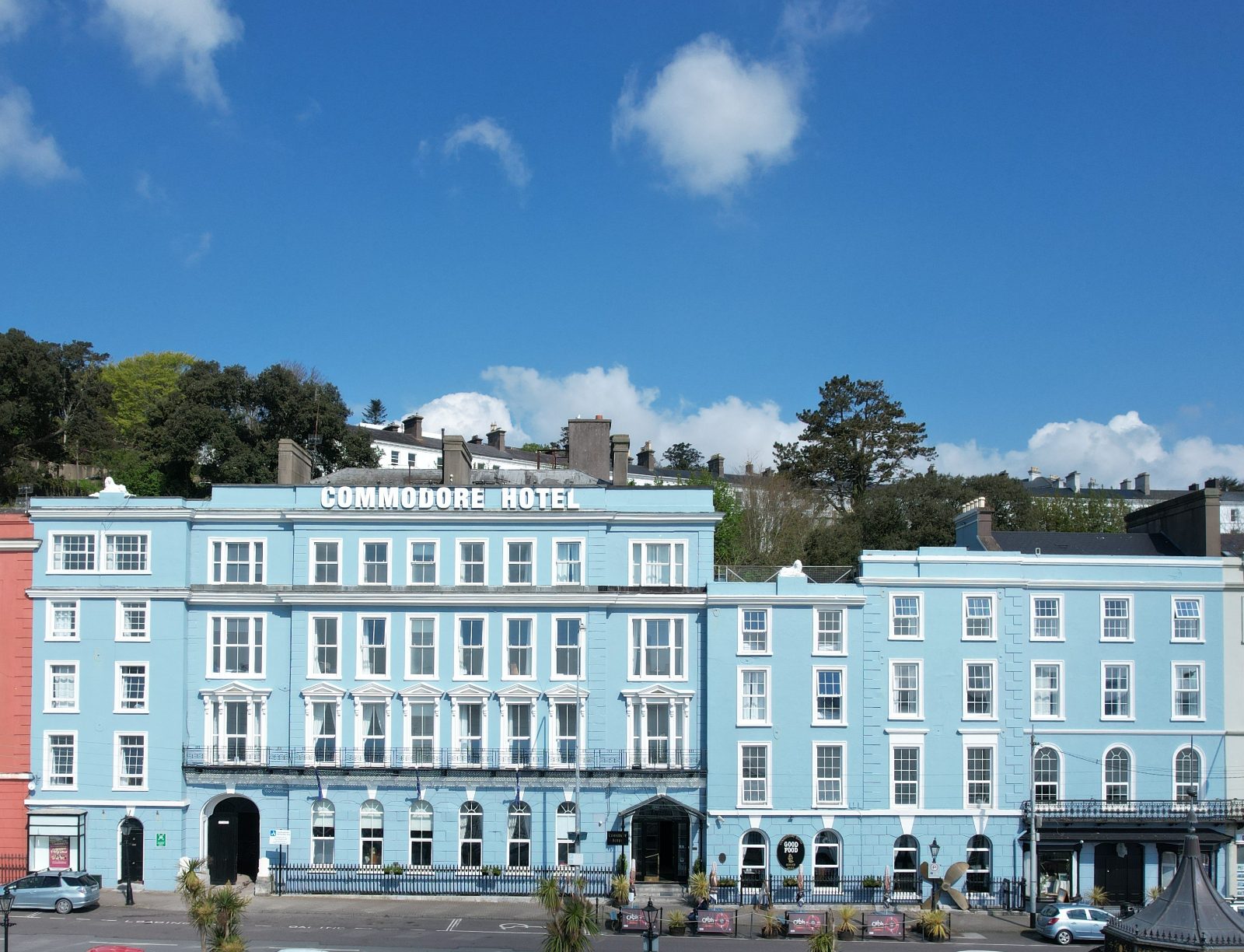 Commodore Hotel