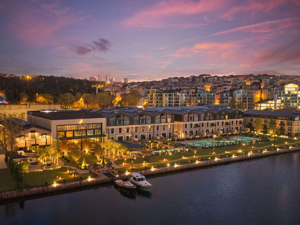 Novotel Istanbul Bosphorus