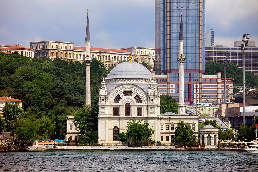 Dolmabahçe Mosque
