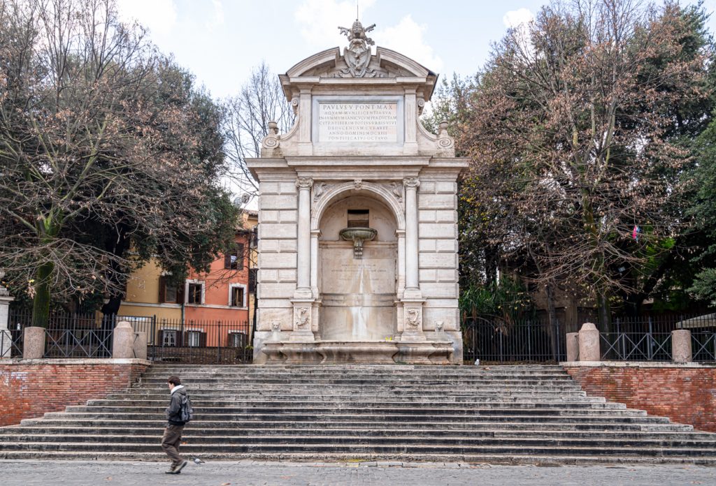 Start at Piazza Trilussa