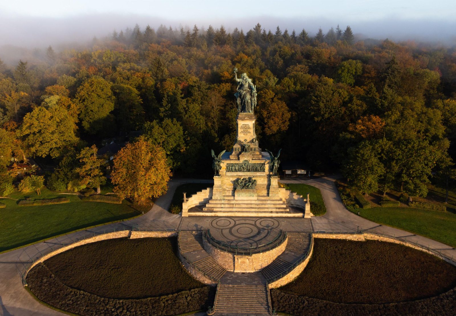 Niederwald Monument