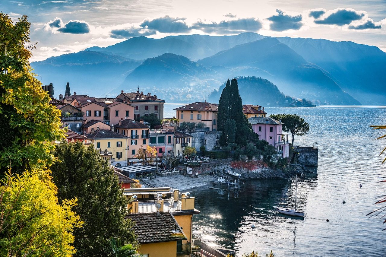 Varenna and Return