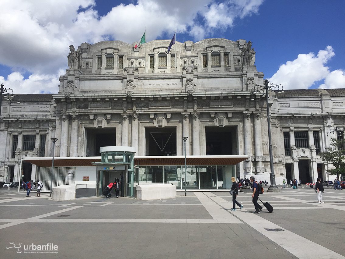 Piazza Duca d'Aosta