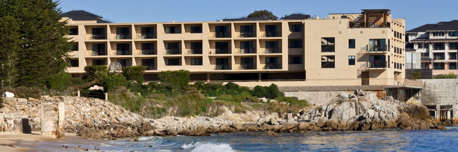 Monterey Bay Inn