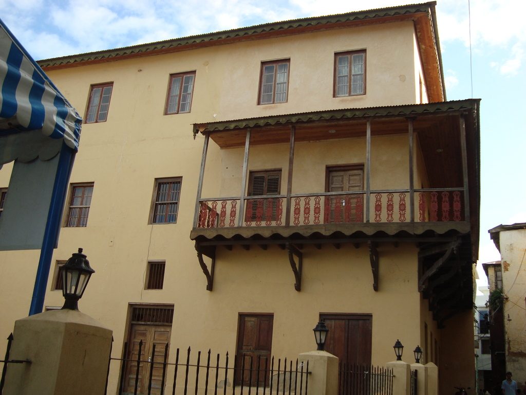 Leven House