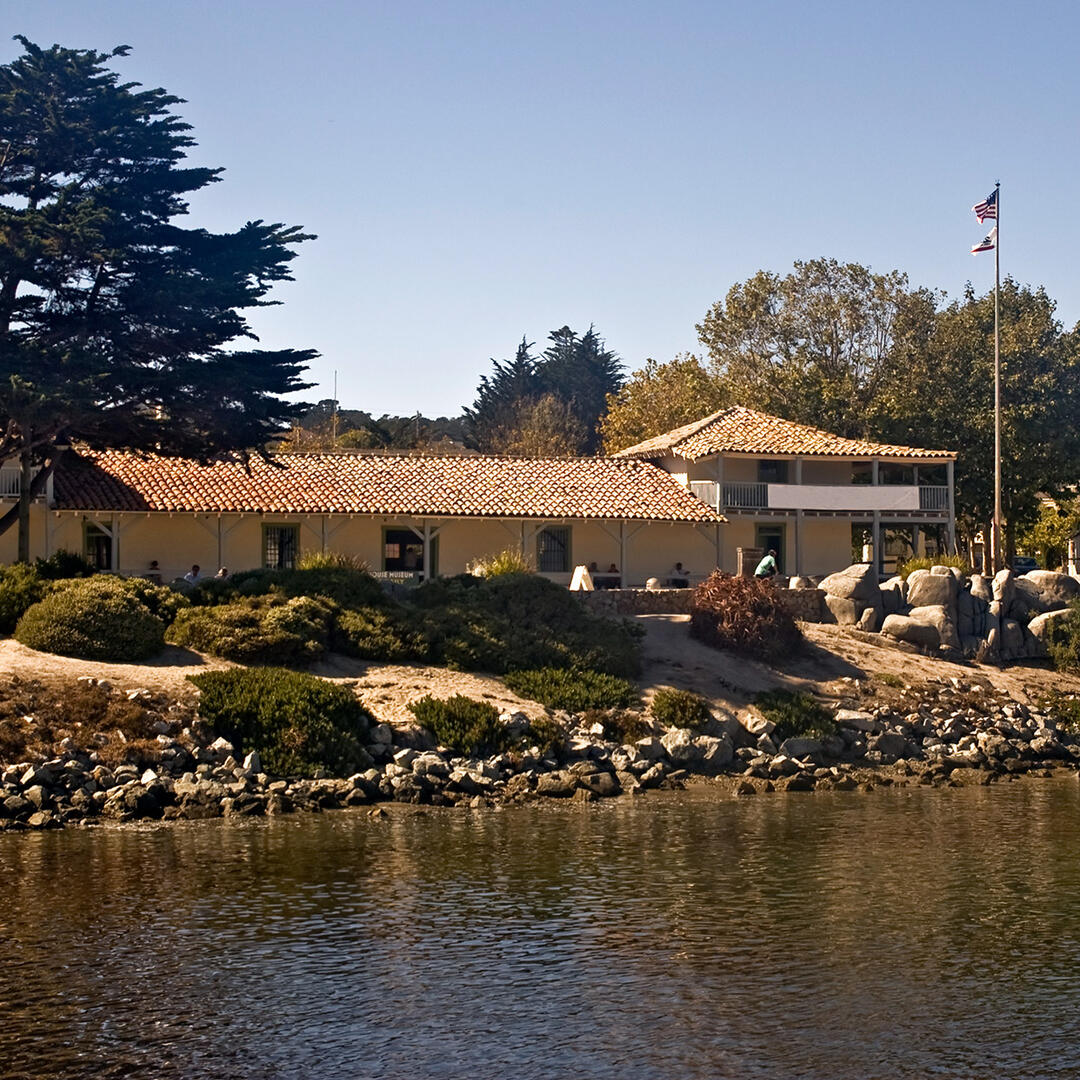 Custom House Plaza