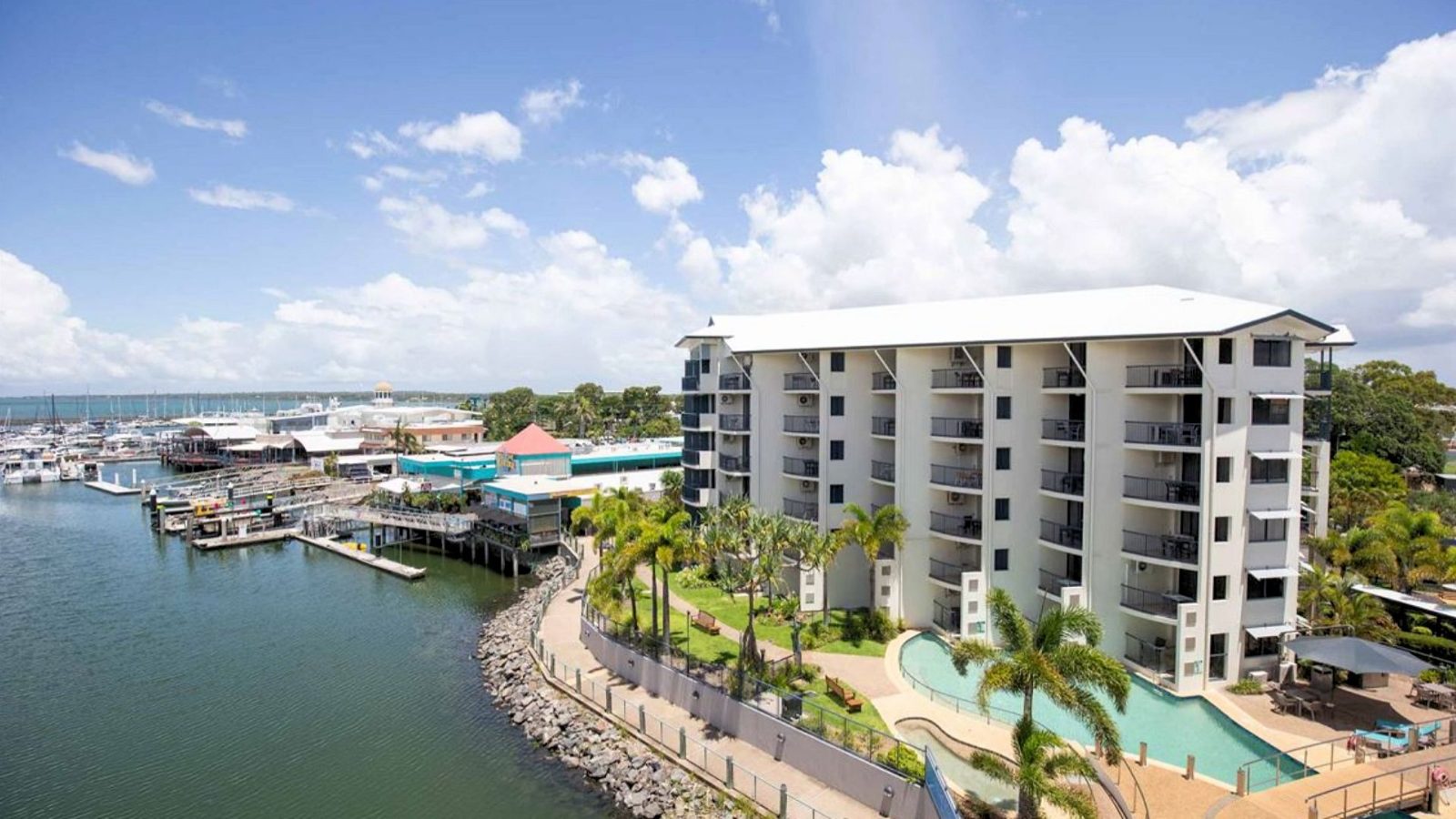 Mantra Hervey Bay