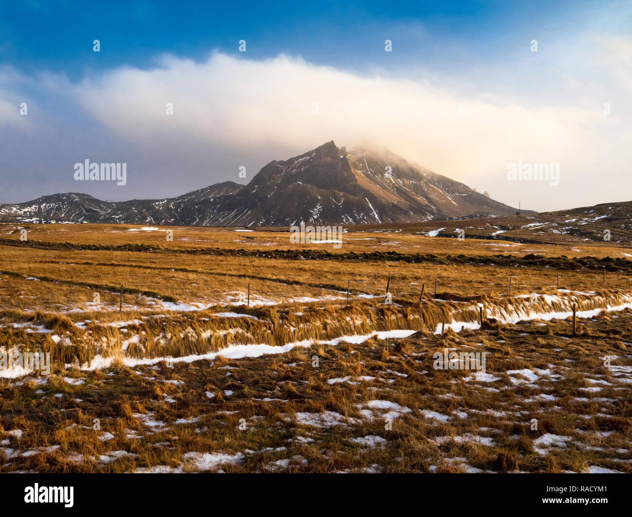 Vík Mountains