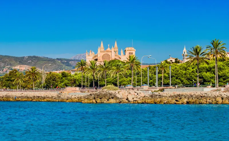 Sailing through Palma Bay
