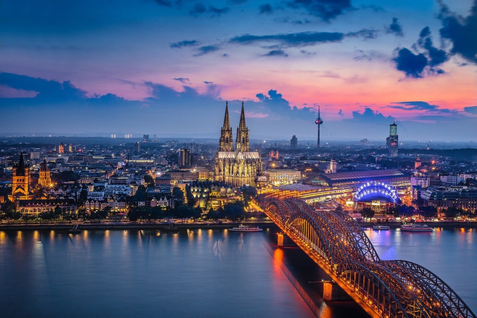 Cologne Rhine Dinner Cruise