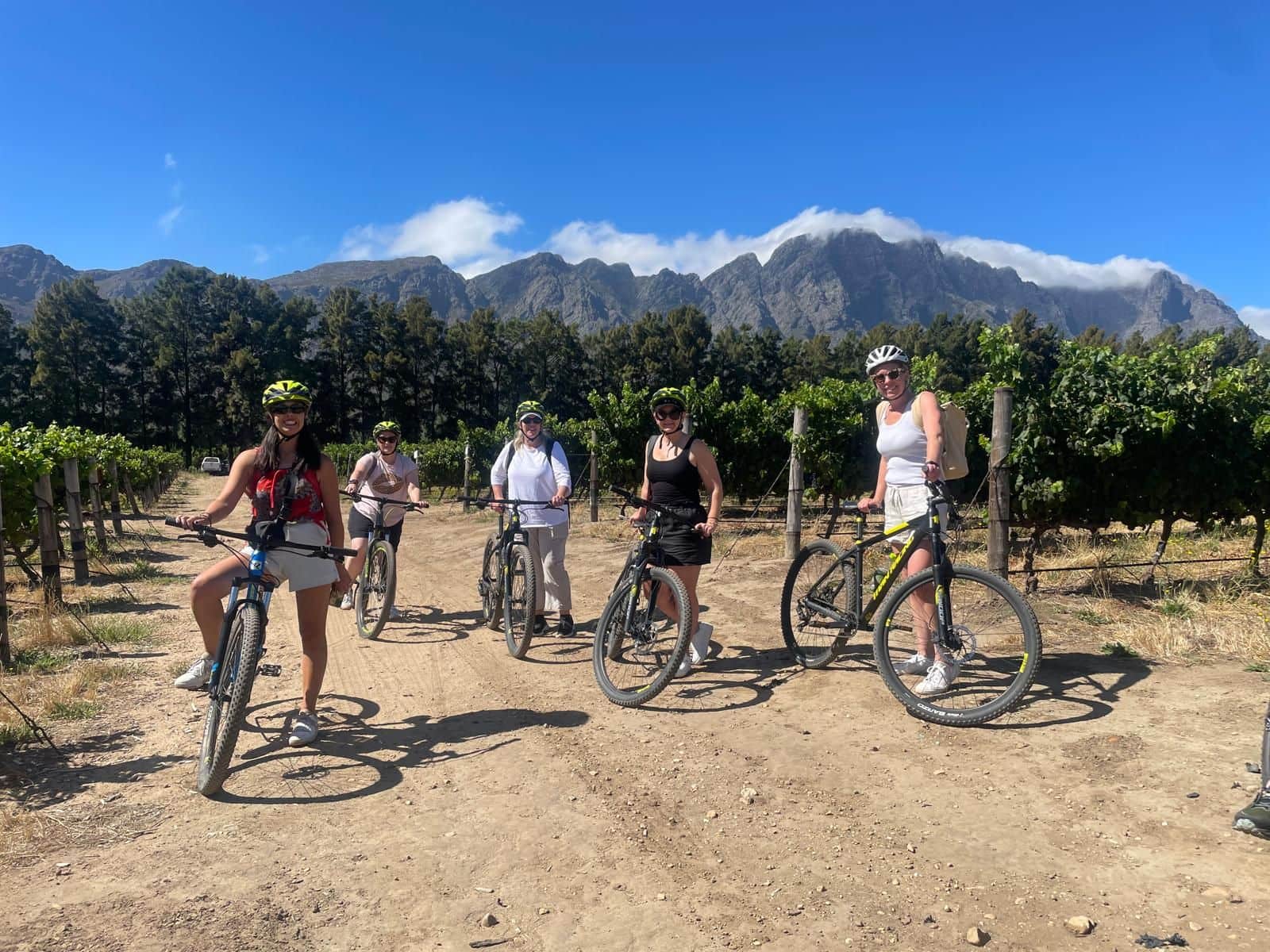 What to Bring on a Wine Tour