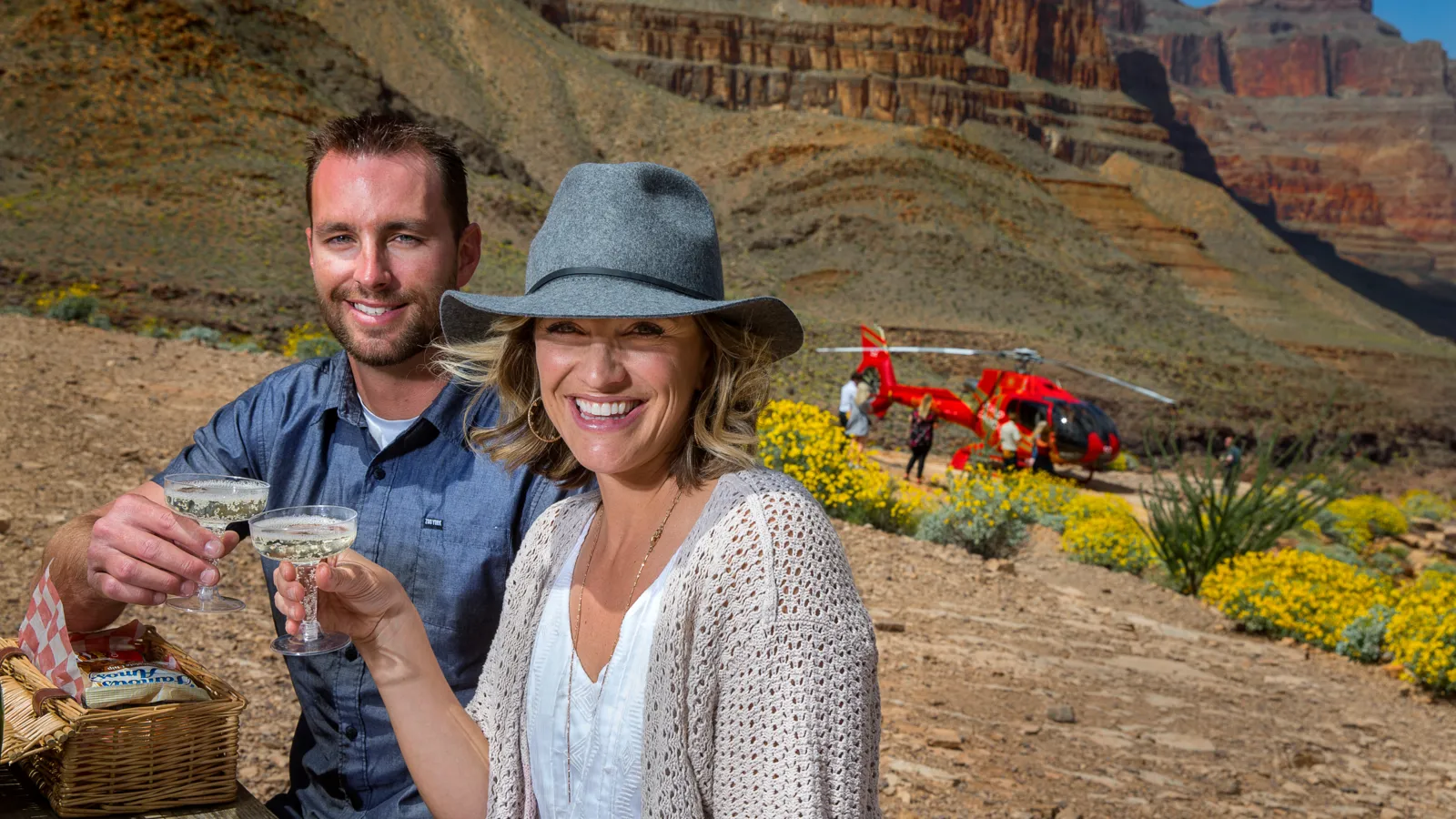 Grand Canyon Helicopter Tour With Landing & Champagne Picnic
