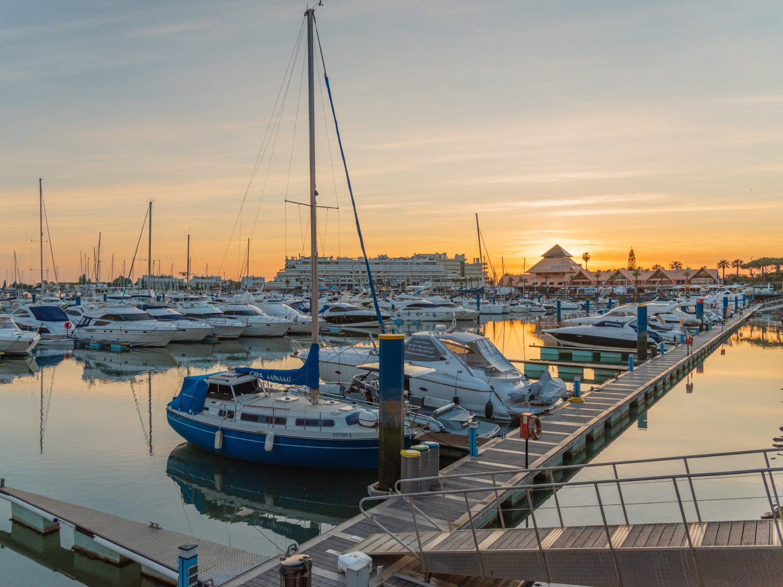 Marina Central Boardwalk