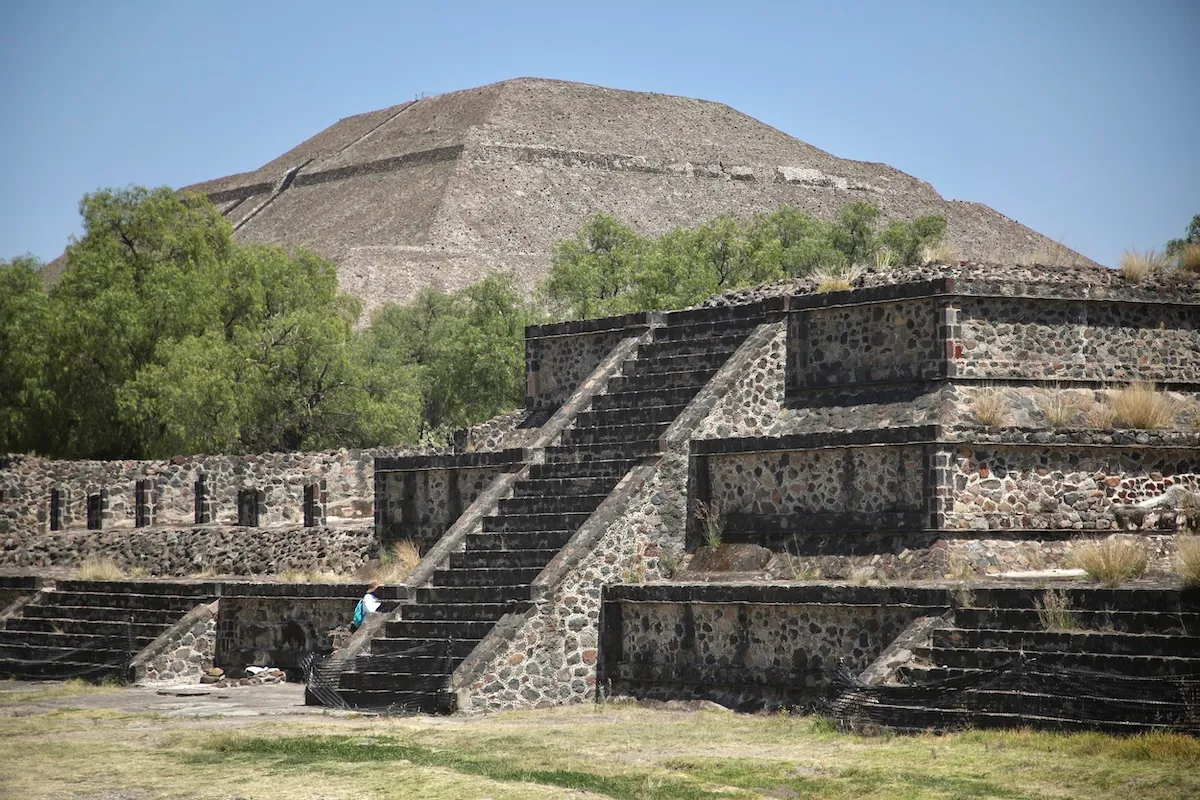 Viking Group Plaza
