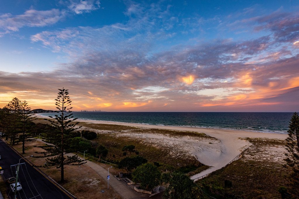 Bilinga Beach Shoreline