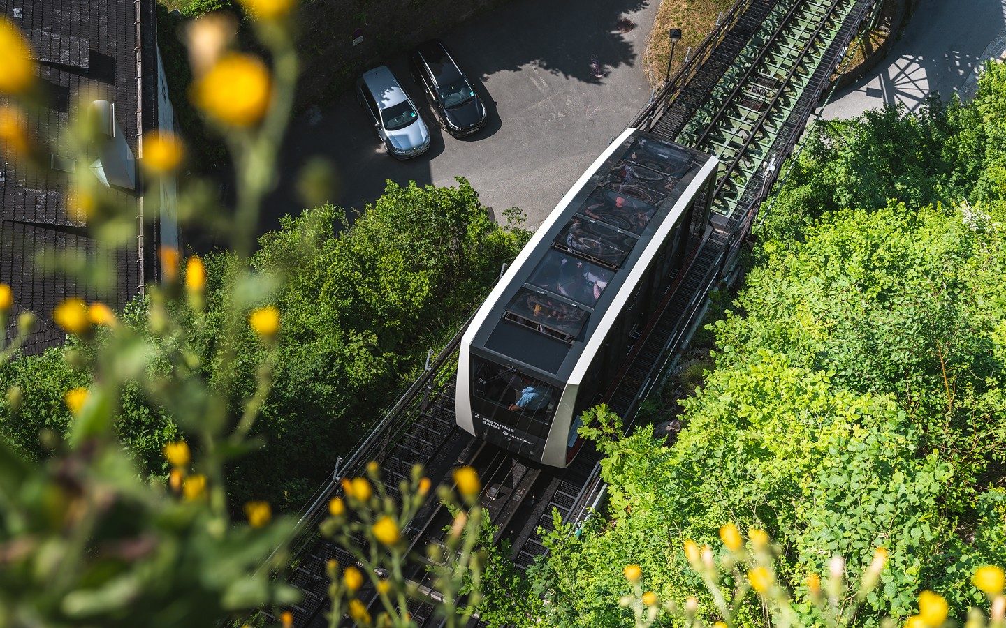 Funicular Exit Platform