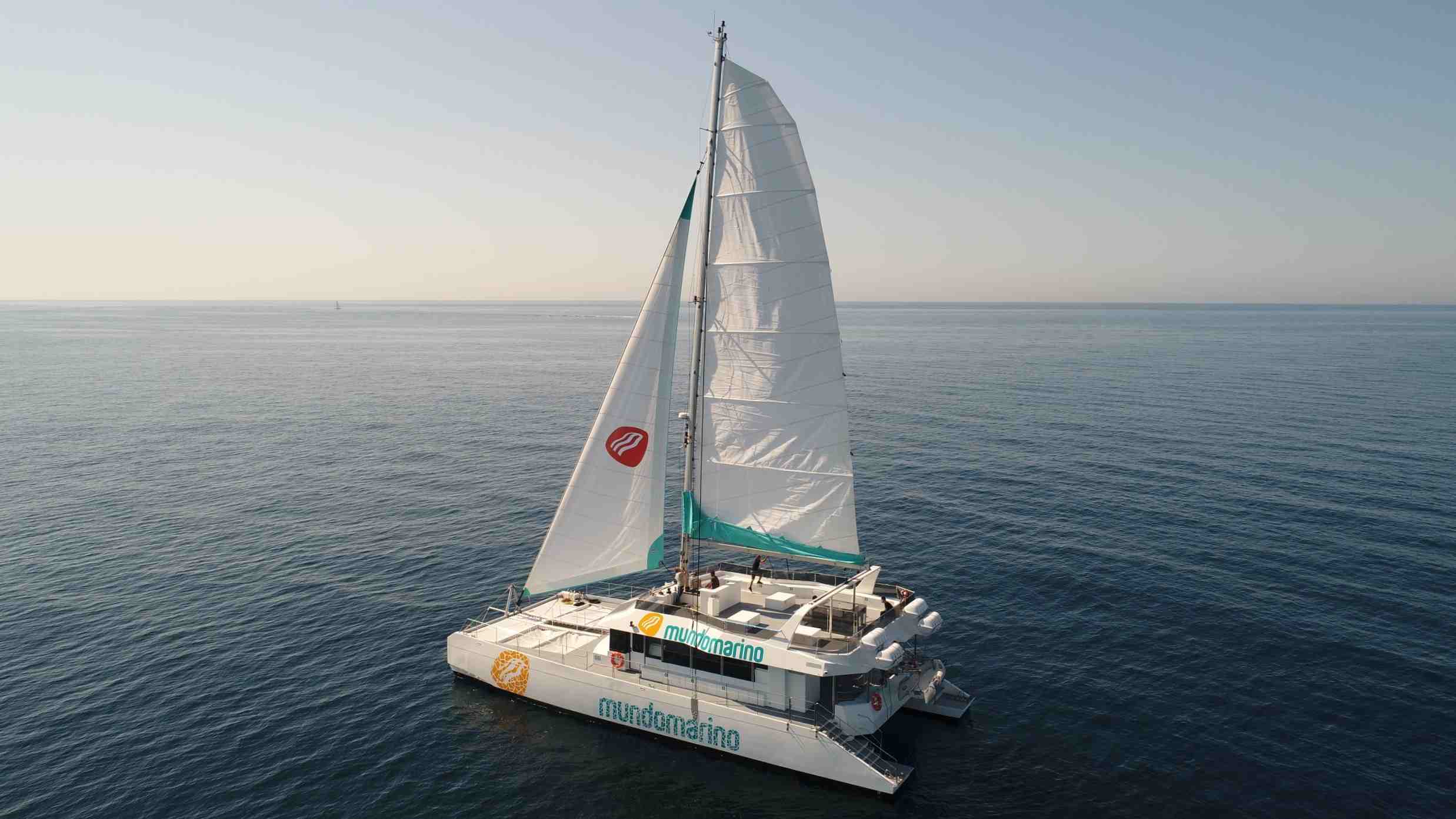 Mundo Marino Catamaran