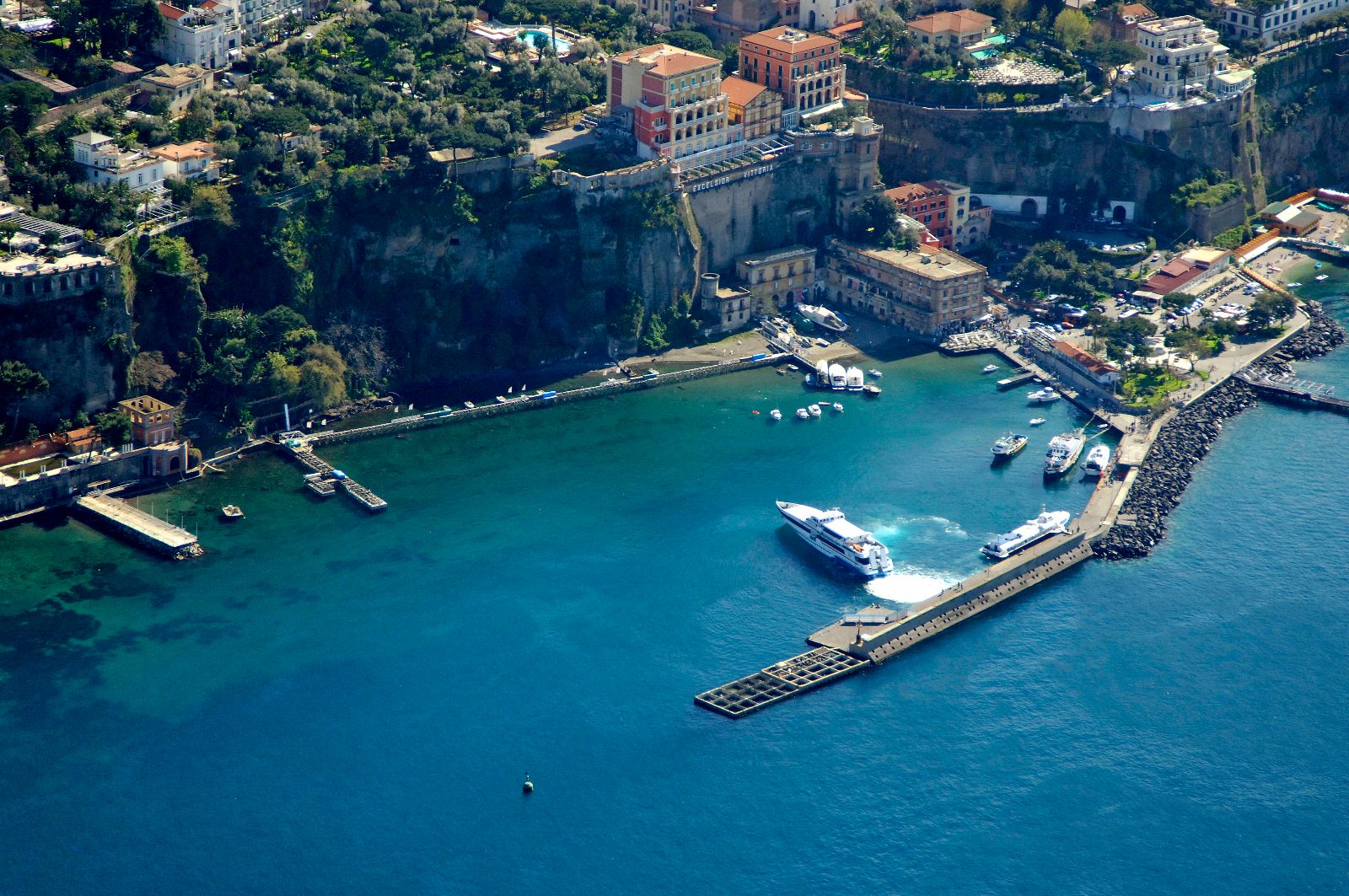 Marina Piccola District