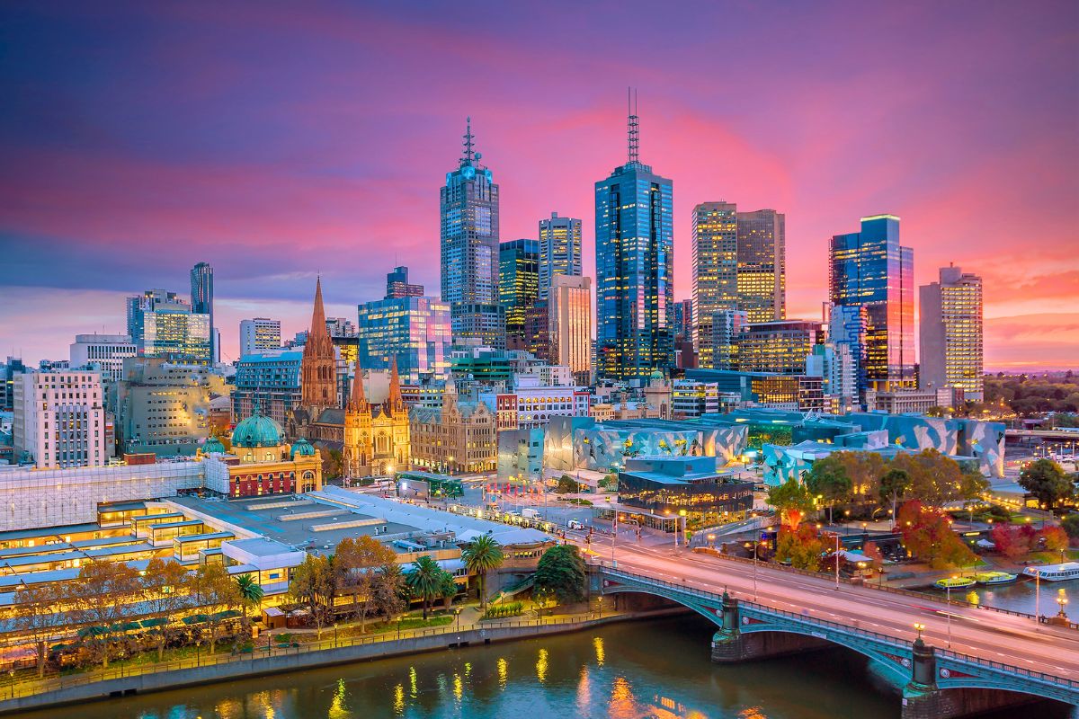 Melbourne Skyline Vista
