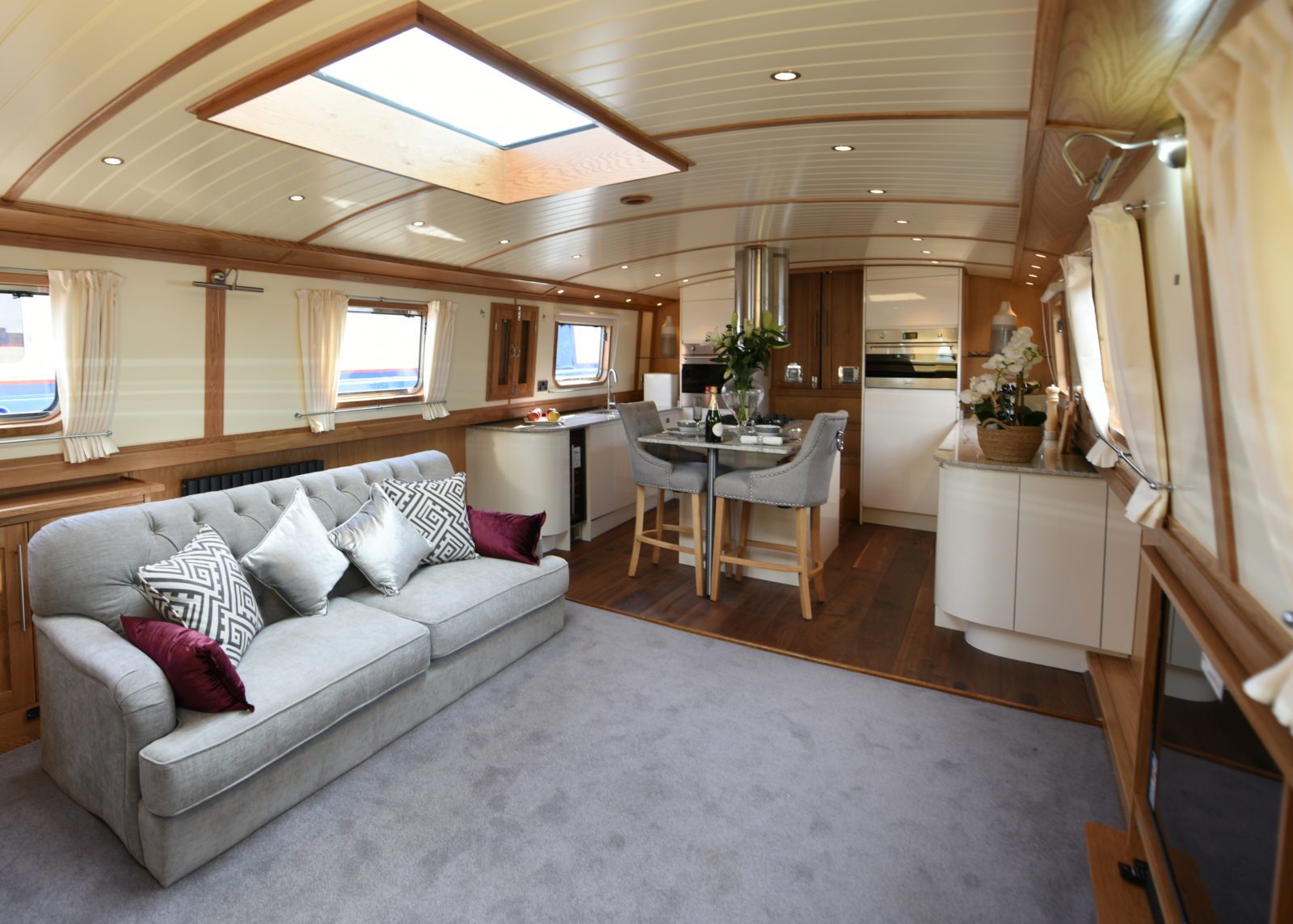 Luxury Canal Cruise Amsterdam
