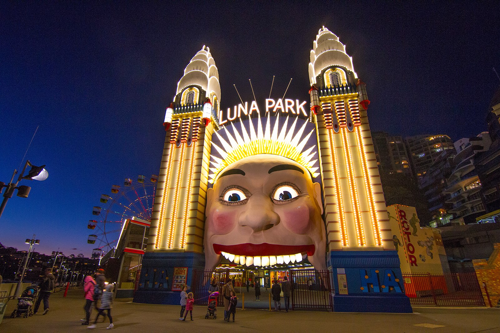 Luna Park