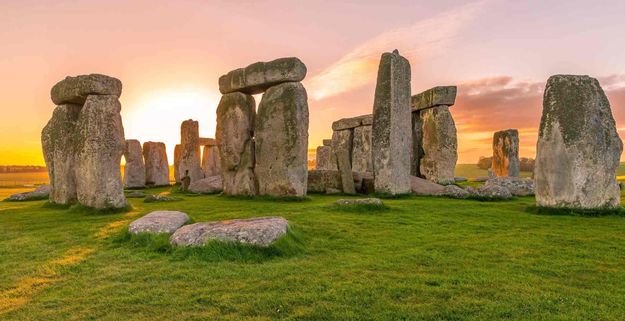 Stones and megaliths, Stonehenge inner circle