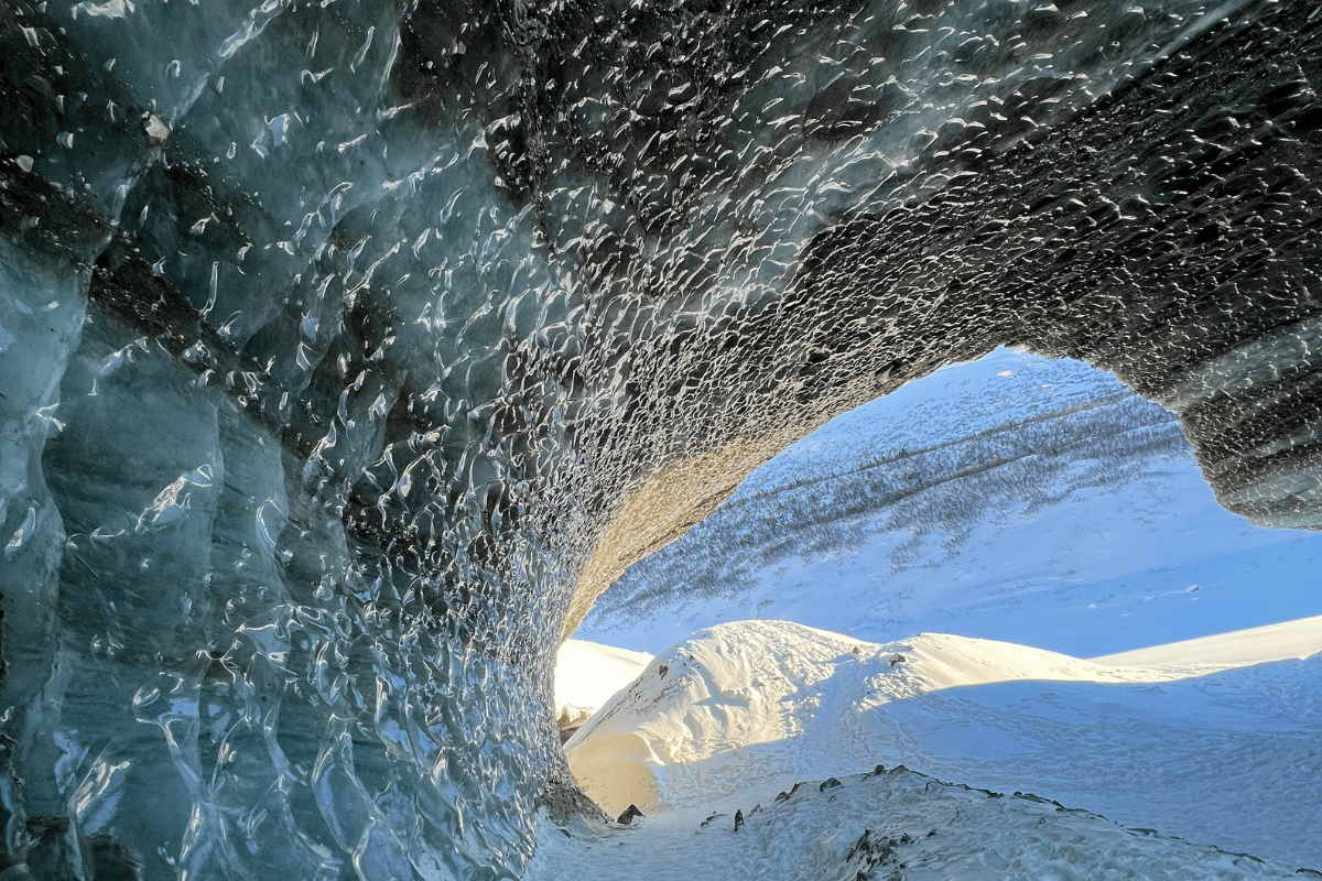 Glacial Ceiling Dome