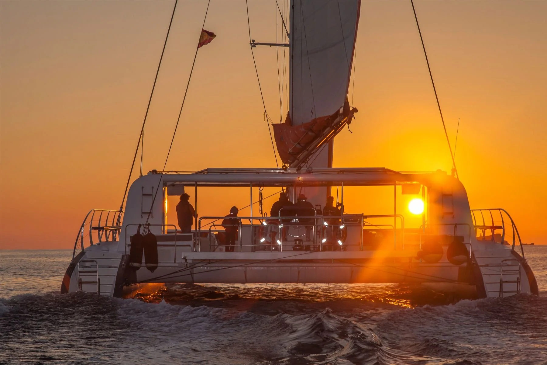 Sailing across Palma Bay