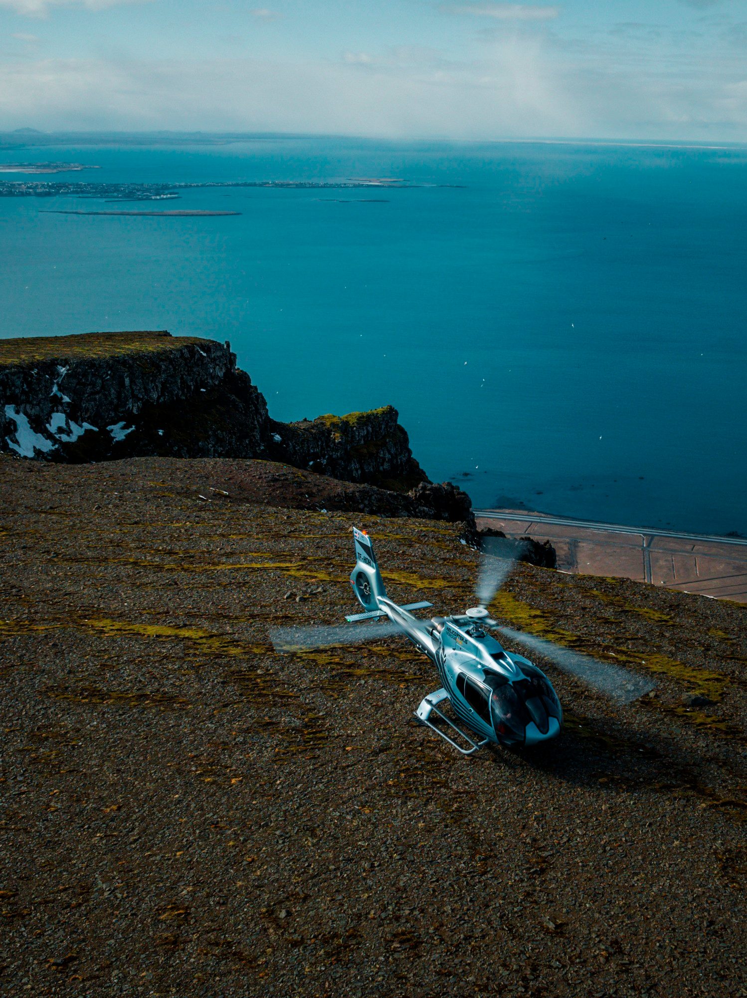 Coastal Runway Approach