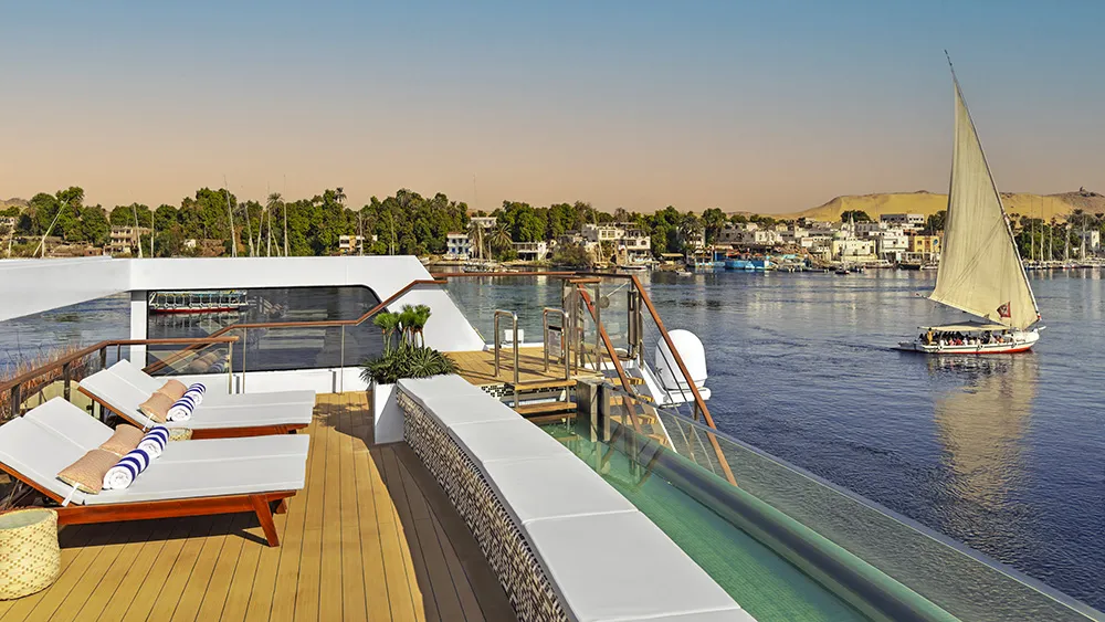 Aft Deck Lounge