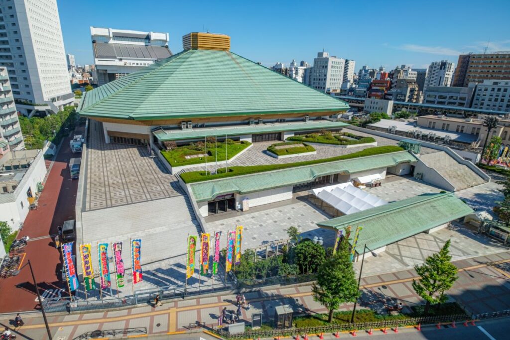 Suspended Roof