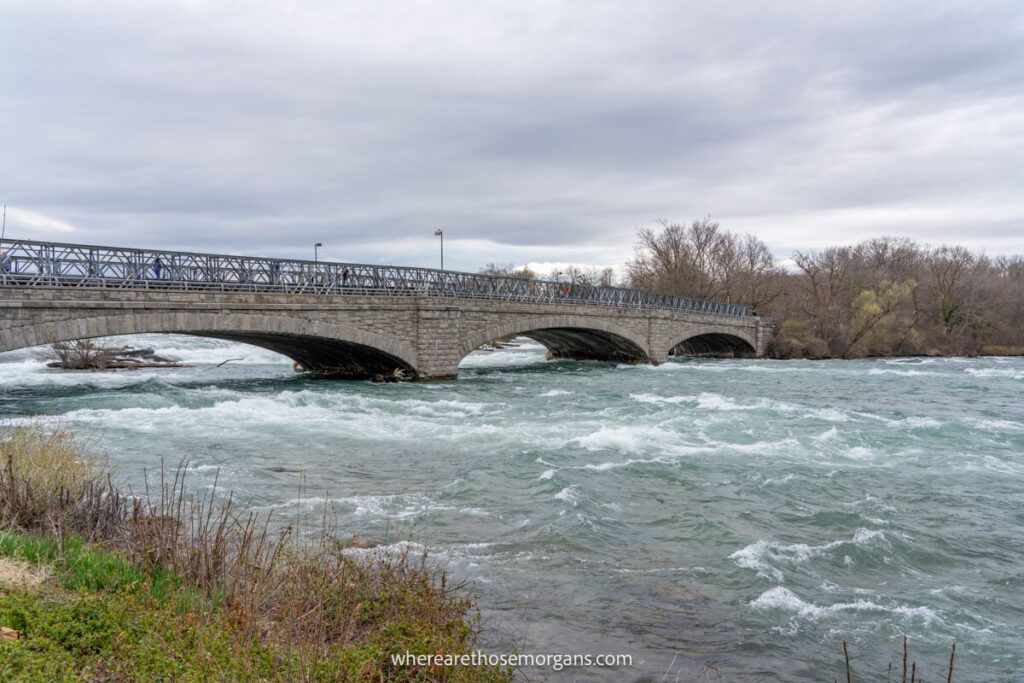 Luna Island Bridge