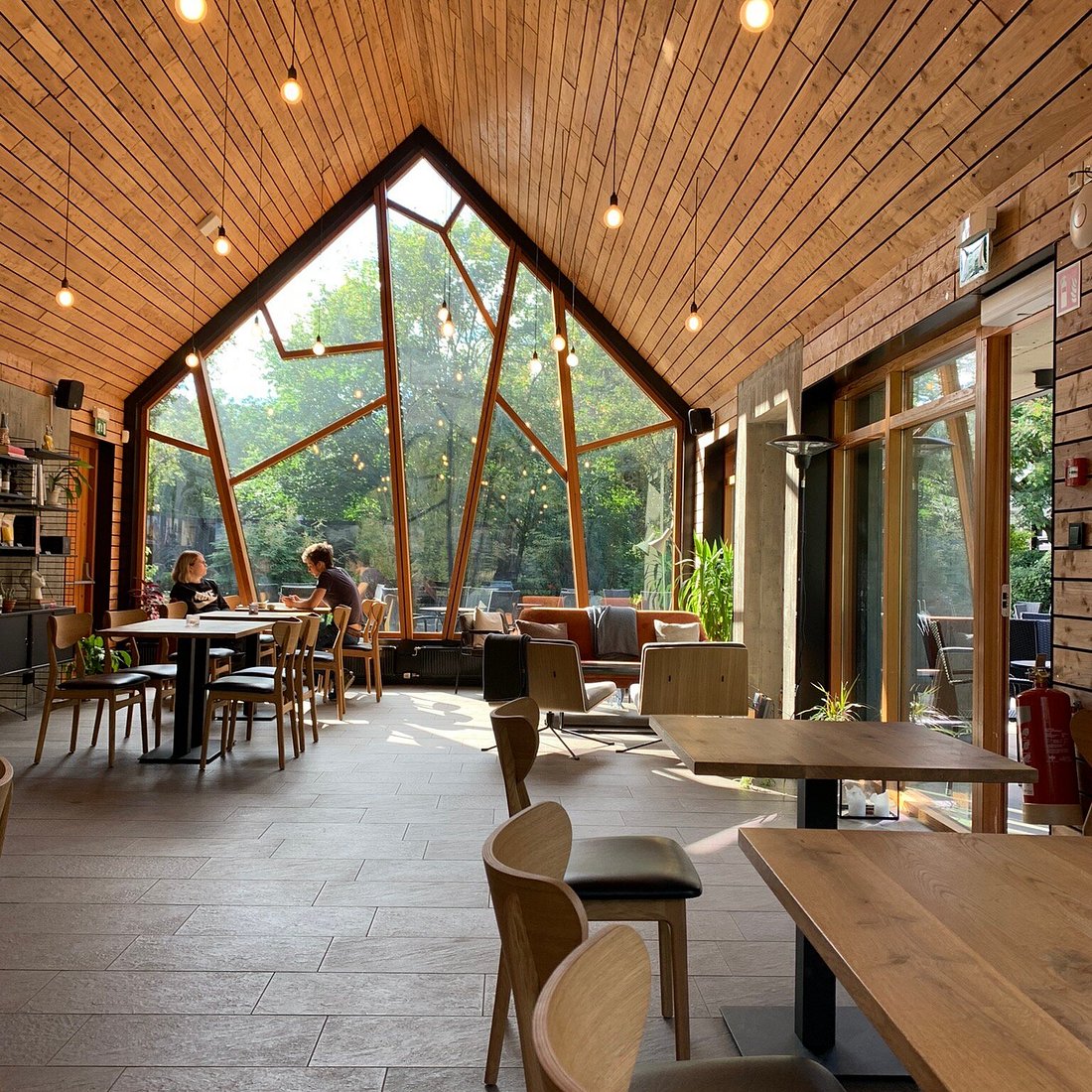 Lystigarðurinn Cafe