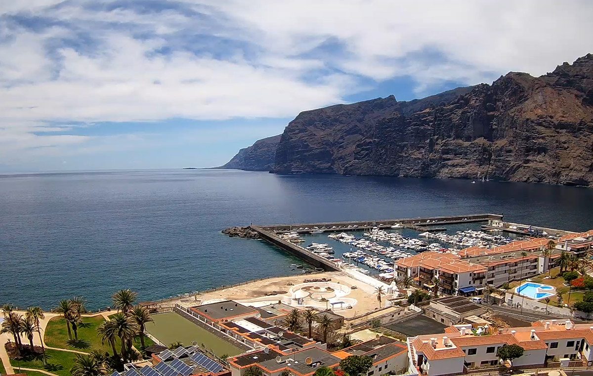 Puerto Deportivo Los Gigantes Booths