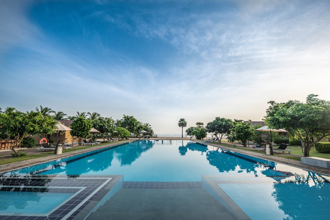 Amethyst Resort Uppuveli
