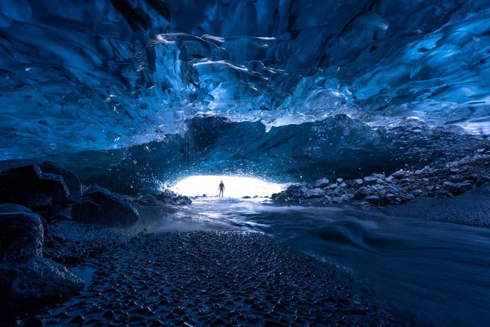 Blue Ice Chamber