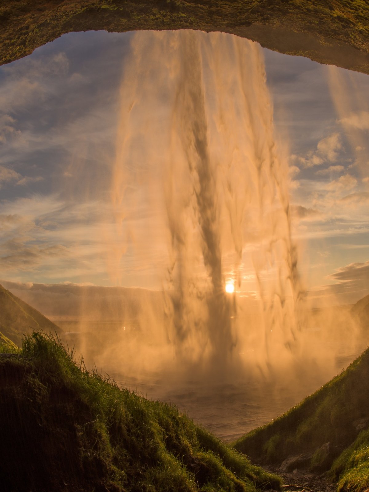 Seljalandsfoss Rear Cave