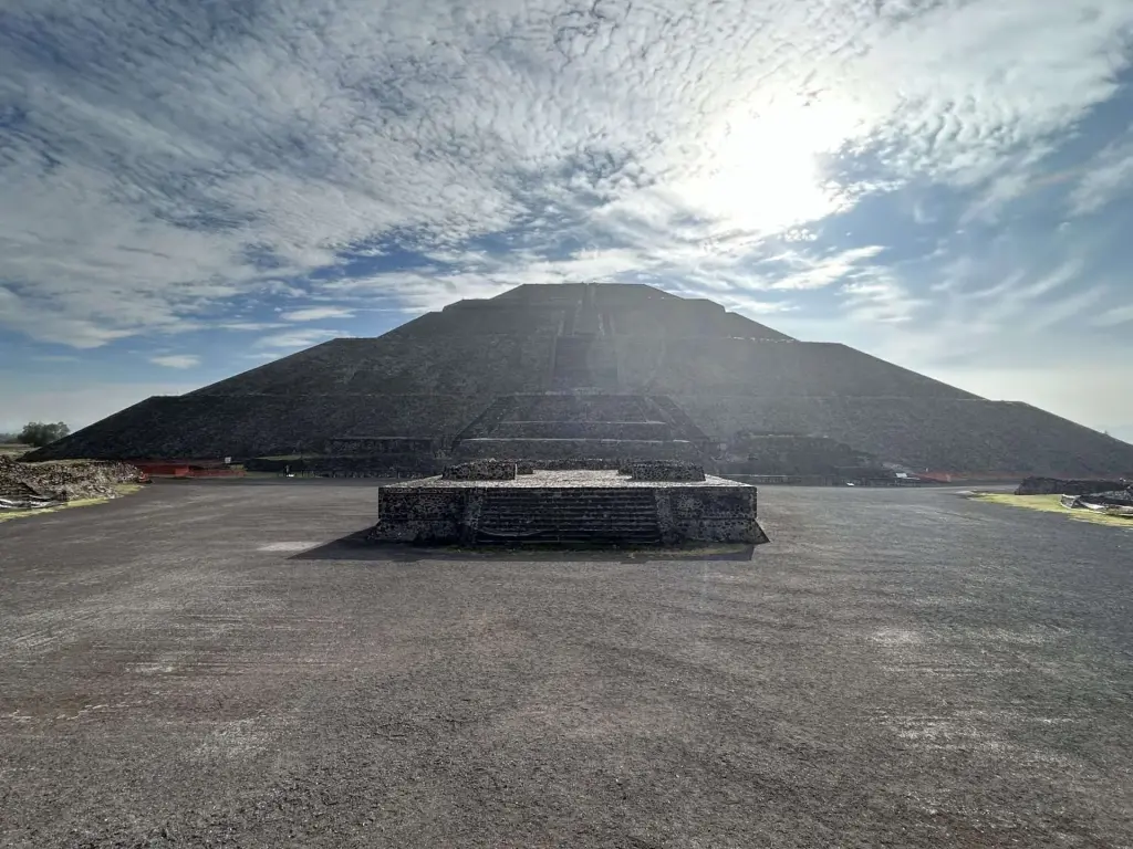 Pyramid of the Sun Base