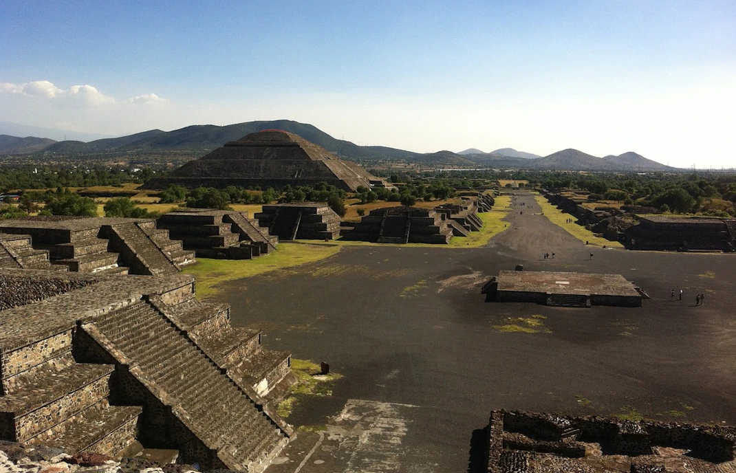 Avenue of the Dead
