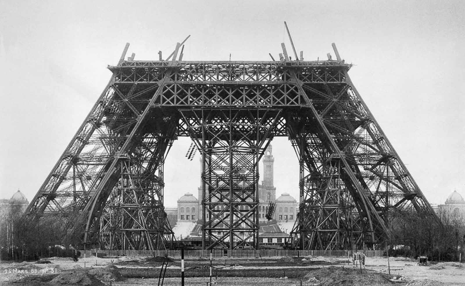 Iron Lattice Framework