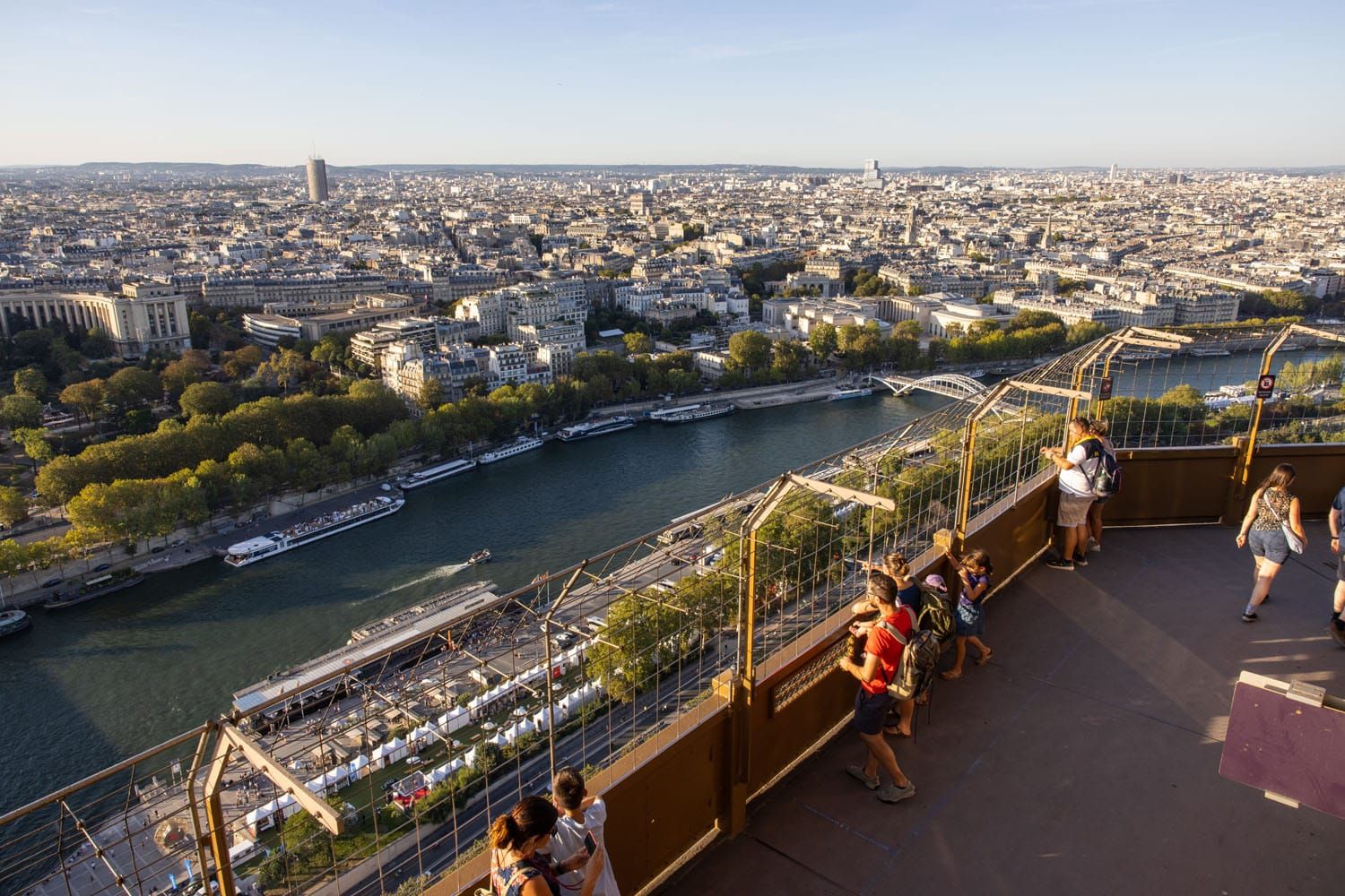 London to Paris 2 Day Tour Package