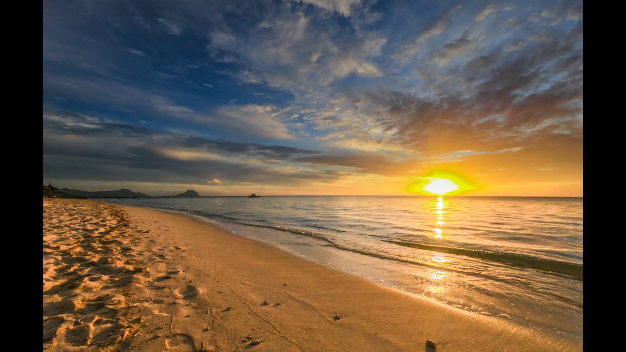 Flic-en-Flac Beach