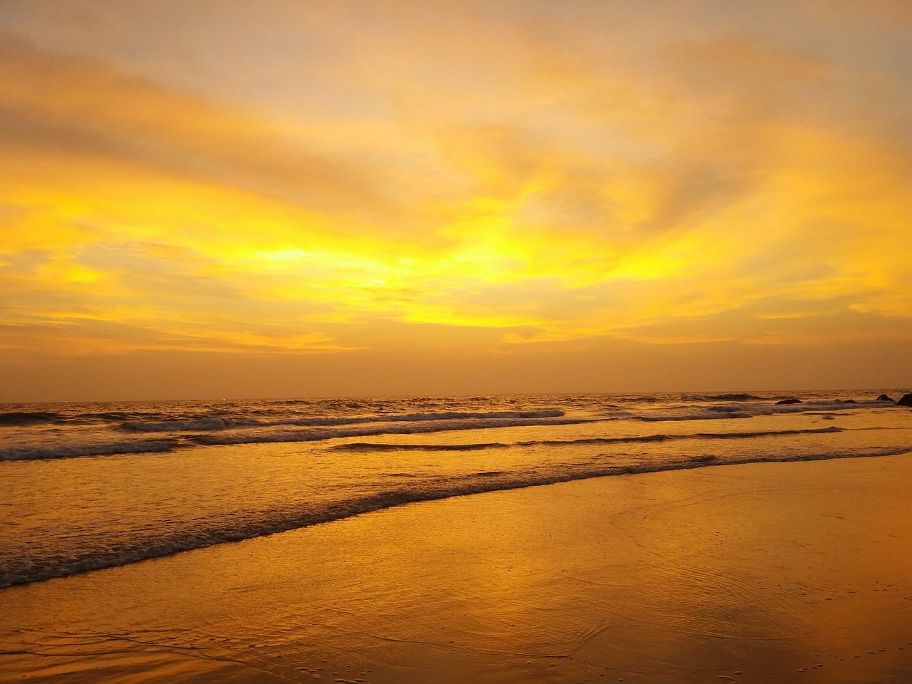 The Coastal Horizon