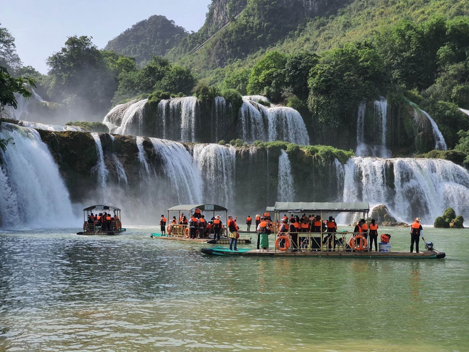Ban Gioc Waterfall Day Trip From Hanoi