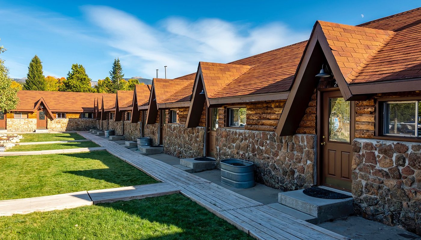 Grand Lake Cabins