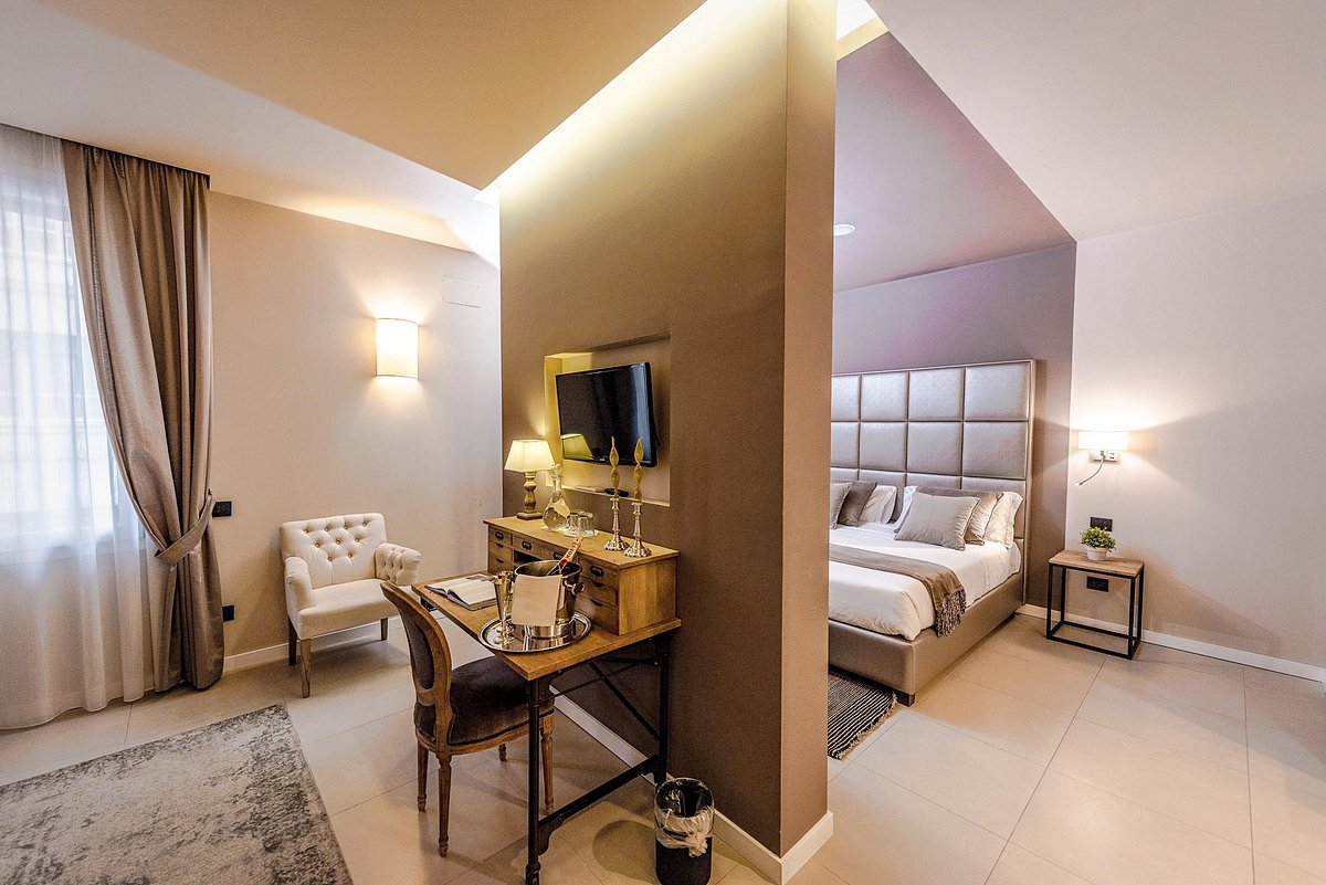 Hotel B