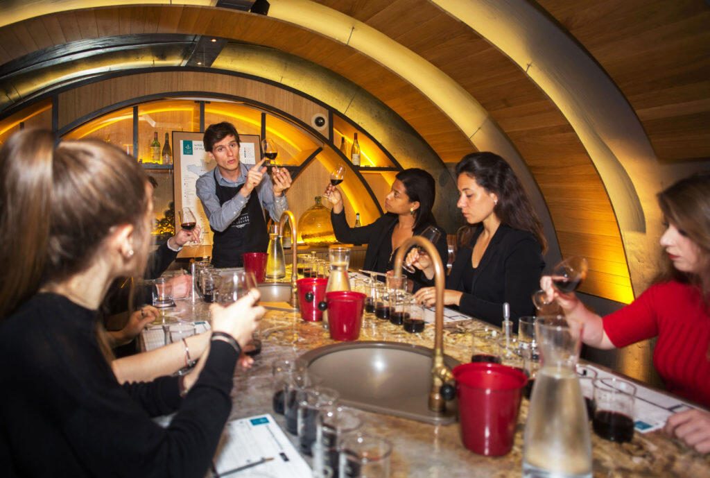 The Sommelier Tasting Table