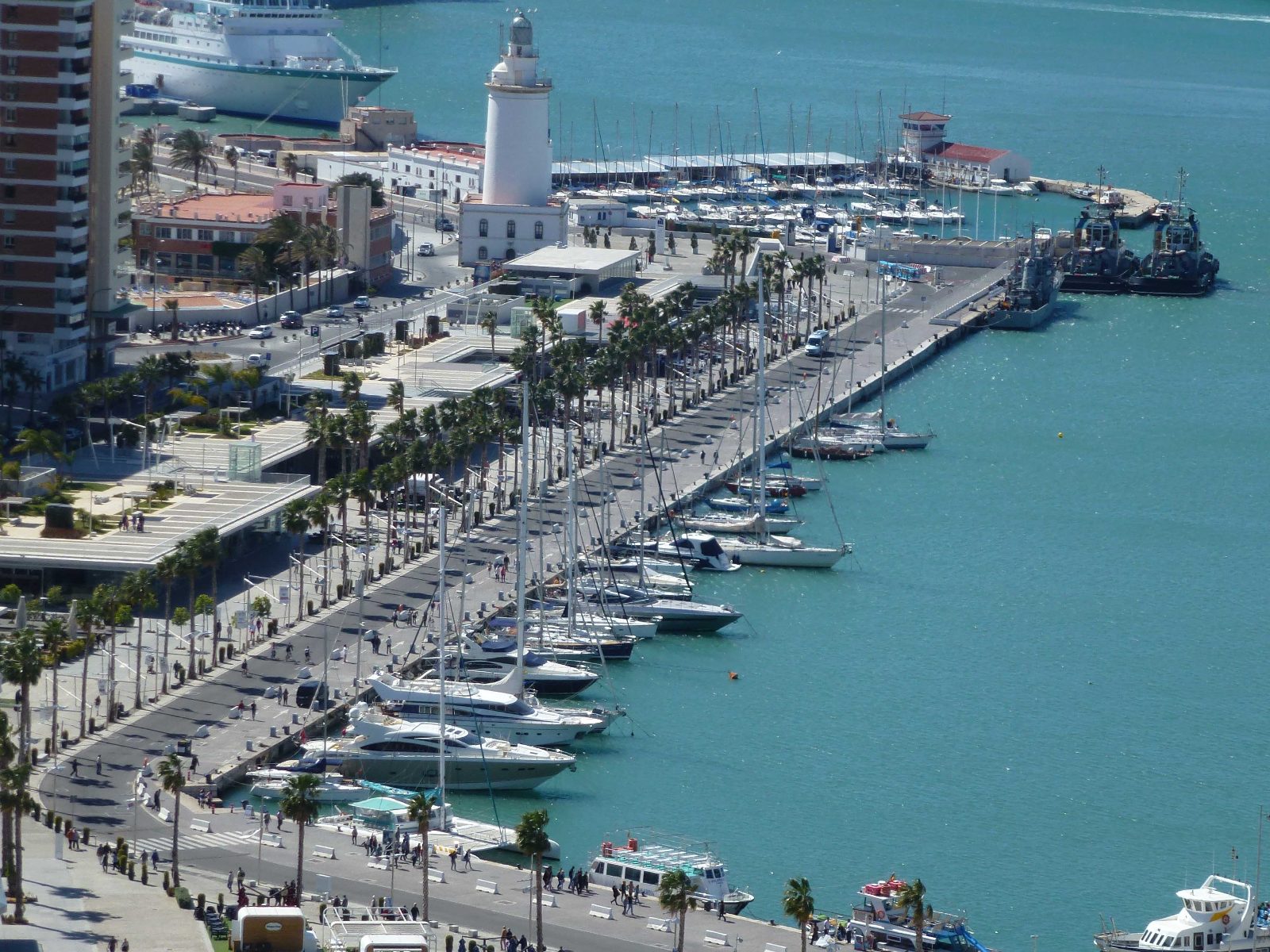 Puerto de Málaga Breakwater