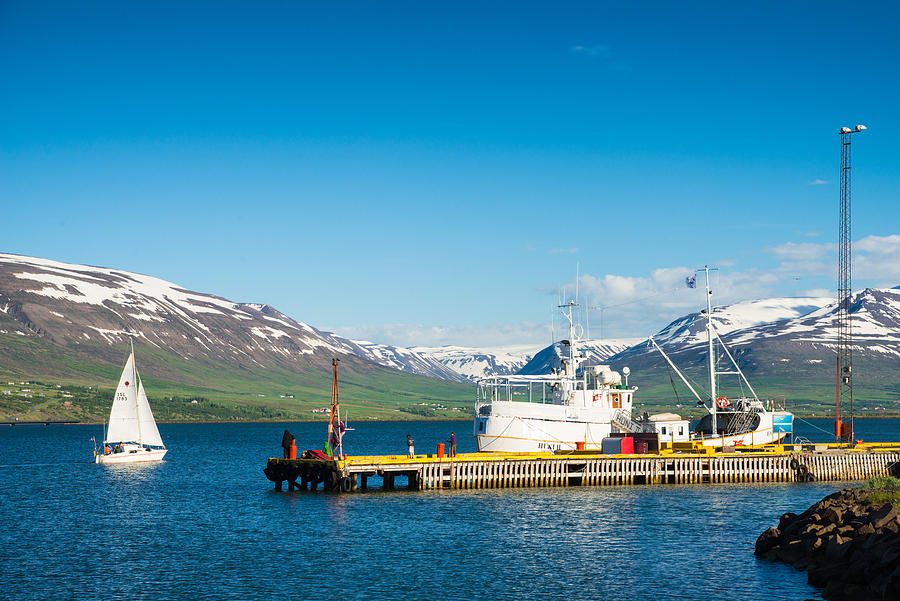Oddeyrarbót Floating Pier