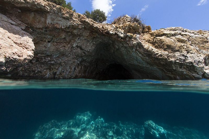 Rina Cave